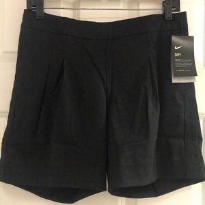 Nike Golf/Tennis/Pickleball Athleisure Shorts NWT! Size Medium